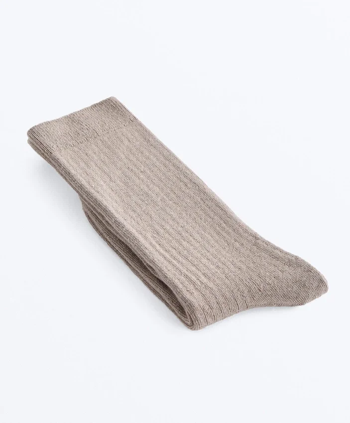 Chaussettes classiques en mélange de modal avec 13 % de cachemire Chaussettes classiques en mélange de modal avec 13 % de cachemire