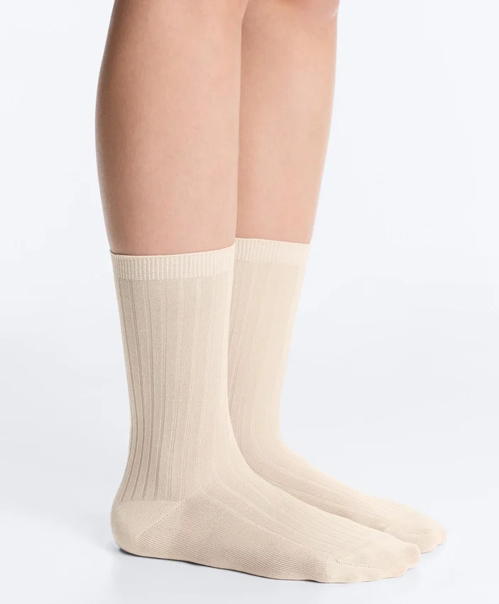 Chaussettes classiques en mélange de soie à côtes Chaussettes classiques en mélange de soie à côtes