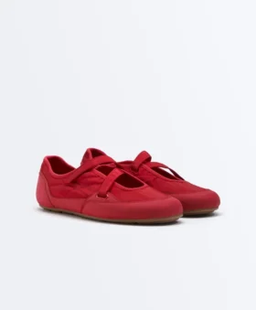 Chaussures plates de sport en nylon