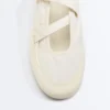 Chaussures plates de sport en nylon