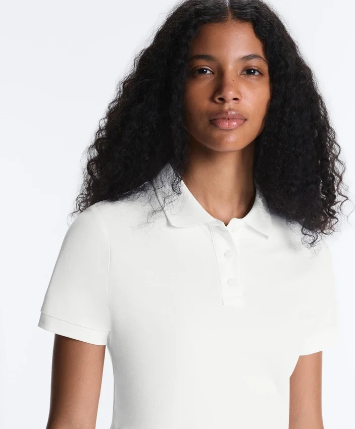 Chemise en coton piqué à coupe ajustée Chemise en coton piqué à coupe ajustée