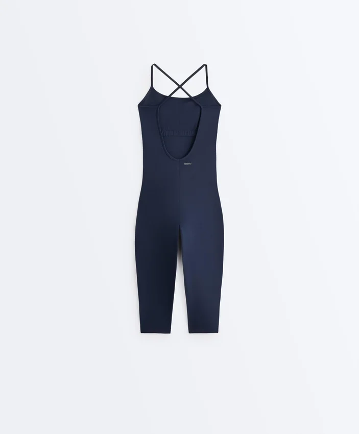 Combinaison capri Comfortlux à bretelles croisées dans le dos Combinaison capri Comfortlux à bretelles croisées dans le dos