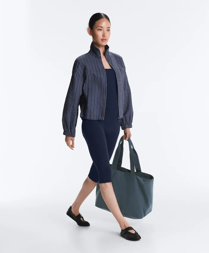 Combinaison capri Comfortlux à bretelles croisées dans le dos Combinaison capri Comfortlux à bretelles croisées dans le dos