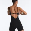 Combinaison courte Evermove à dos nu en shorts