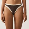 Culottes de bikini classiques à bordures contrastées Culottes de bikini classiques à bordures contrastées