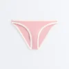Culottes de bikini classiques à bordures contrastées Culottes de bikini classiques à bordures contrastées