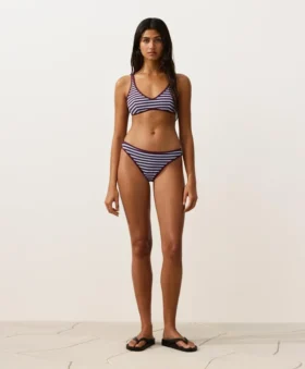 Culottes de bikini classiques à rayures texturées