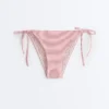 Culottes de bikini à couverture moyenne à rayures avec liens Culottes de bikini à couverture moyenne à rayures avec liens