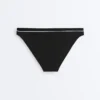 Culottes de Bikinis classiques avec passepoil Culottes de Bikinis classiques avec passepoil