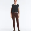 Gilets sans manches matelassés fins en nylon Gilets sans manches matelassés fins en nylon