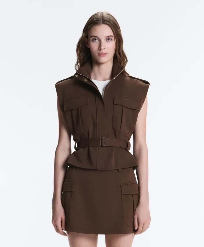 Gilets sans manches utilitaires en piqué avec ceinture en coton Gilets sans manches utilitaires en piqué avec ceinture en coton