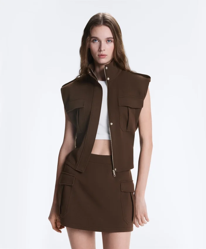 Gilets sans manches utilitaires en piqué avec ceinture en coton Gilets sans manches utilitaires en piqué avec ceinture en coton