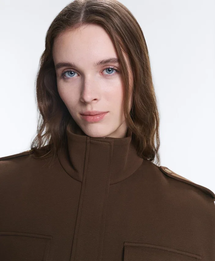 Gilets sans manches utilitaires en piqué avec ceinture en coton Gilets sans manches utilitaires en piqué avec ceinture en coton