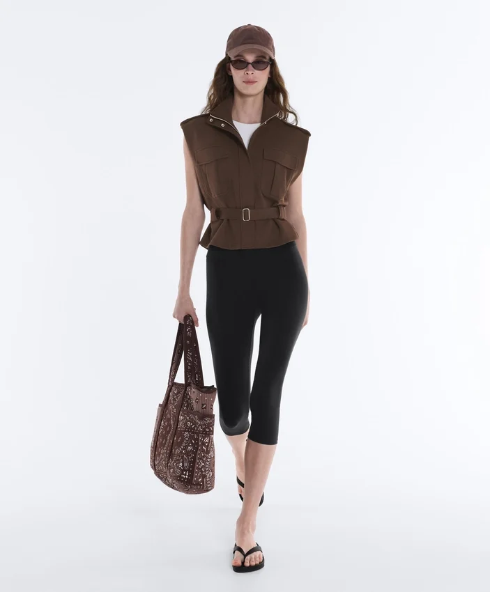 Gilets sans manches utilitaires en piqué avec ceinture en coton Gilets sans manches utilitaires en piqué avec ceinture en coton