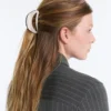 Grande pince à accessoires cheveux avec passepoil Grande pince à accessoires cheveux avec passepoil