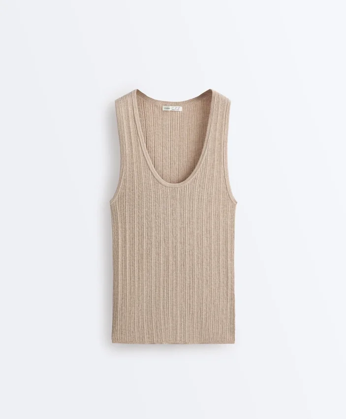 Haut ajusté en tricot côtelé Haut ajusté en tricot côtelé