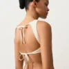 Haut de bikini en crochet à texture bulles
