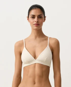 Haut de bikini triangle en crochet à texture bulles