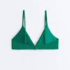 Haut de bikini triangle en piqué Haut de bikini triangle en piqué