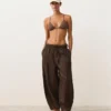 Haut de bikini triangle à mini pois