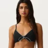 Haut de bikini triangle à passepoil et nouilles