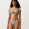 Haut de bikini triangle à rayures Haut de bikini triangle à rayures