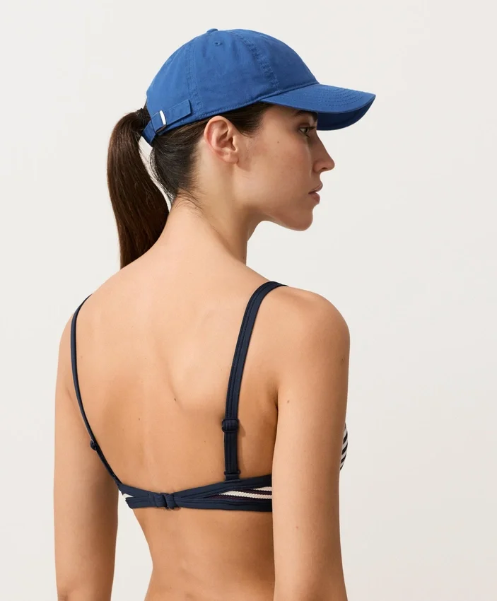 Haut de bikini triangle à rayures texturées Haut de bikini triangle à rayures texturées