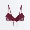 Haut de bikini triangle à rayures texturées Haut de bikini triangle à rayures texturées