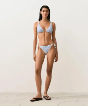 Haut de bikini triangle à rayures texturées et dos nu
