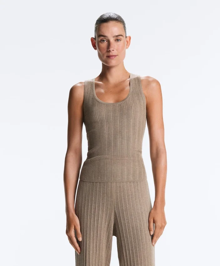 Haut en tricot côtelé Haut en tricot côtelé