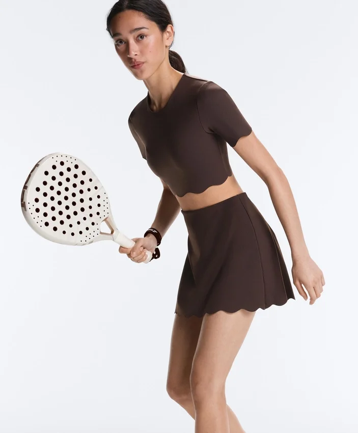 Jupe courte ondulée Compressive à taille haute Jupe courte ondulée Compressive à taille haute