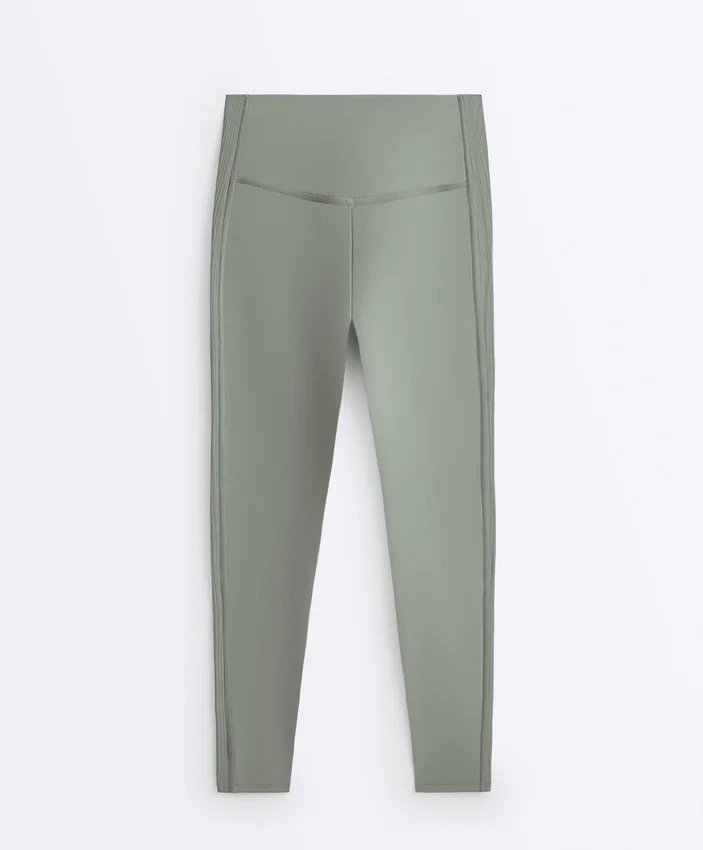 Leggings Comfortlux taille haute à bord-côtes, longueur cheville Leggings Comfortlux taille haute à bord-côtes, longueur cheville