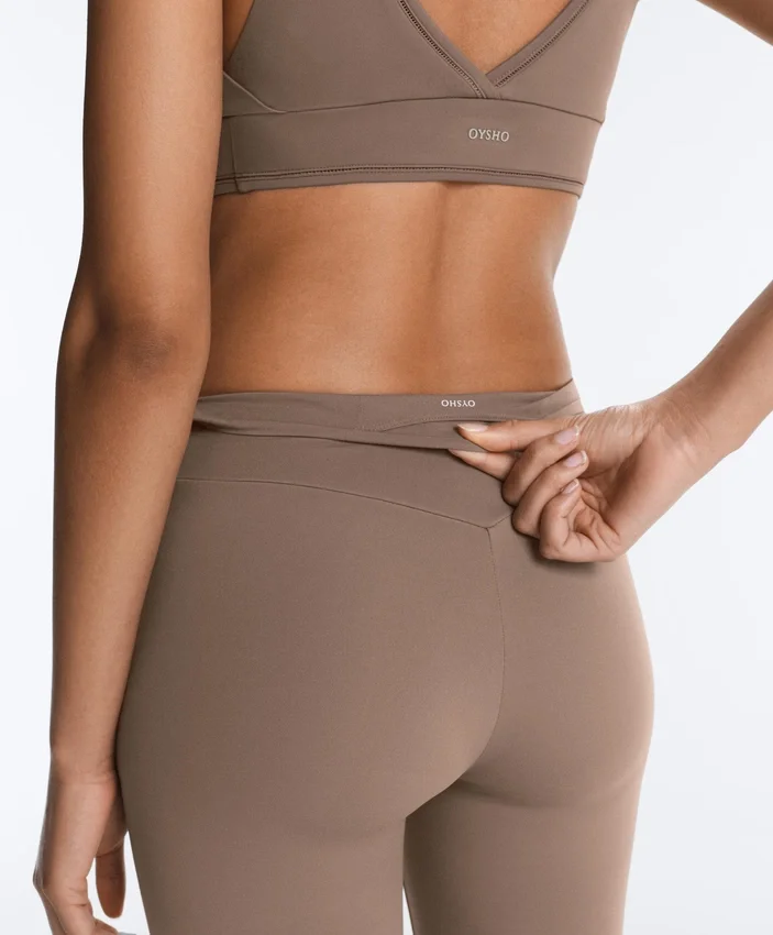 Leggings Comfortlux taille haute à ourlet ajouré, longueur cheville Leggings Comfortlux taille haute à ourlet ajouré, longueur cheville
