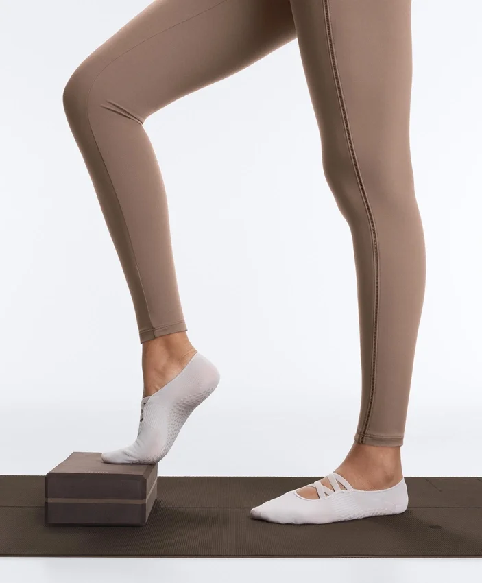 Leggings Comfortlux taille haute à ourlet ajouré, longueur cheville Leggings Comfortlux taille haute à ourlet ajouré, longueur cheville