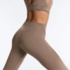 Leggings Comfortlux taille haute à ourlet ajouré, longueur cheville Leggings Comfortlux taille haute à ourlet ajouré, longueur cheville