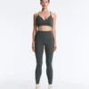 Soutien-gorge de sport tressé Comfortlux à maintien moyen Soutien-gorge de sport tressé Comfortlux à maintien moyen
