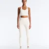 Soutien-gorge de sport Comfortlux à maintien moyen avec bonnets Soutien-gorge de sport Comfortlux à maintien moyen avec bonnets