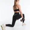 Leggings taille haute Perfect-Adapt, longueur cheville, avec détails contrastés Leggings taille haute Perfect-Adapt, longueur cheville, avec détails contrastés