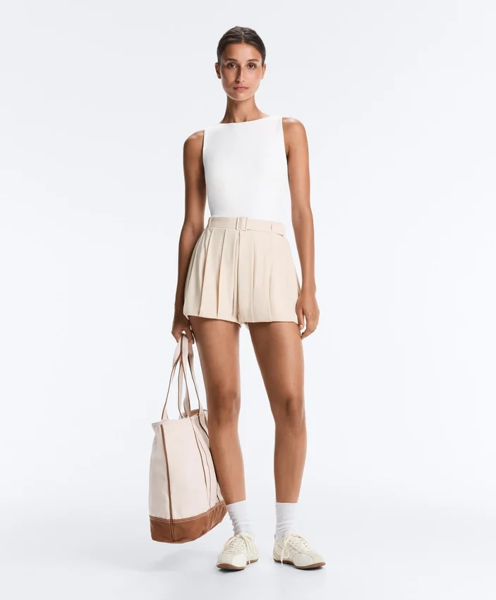 Light Touch Bouffant Shorts Light Touch Bouffant Shorts