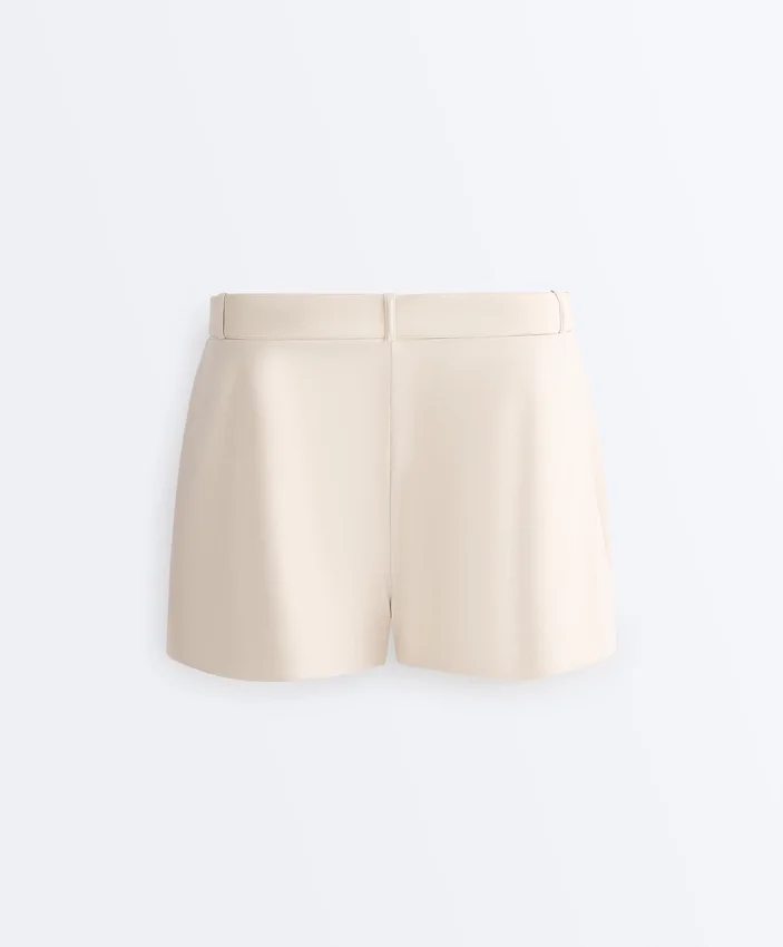 Light Touch Bouffant Shorts Light Touch Bouffant Shorts