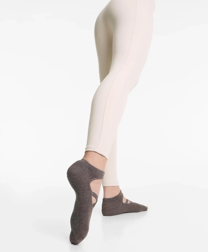 Lot de 2 paires de chaussettes de yoga et de Pilates en coton mélangé avec bandes croisées Lot de 2 paires de chaussettes de yoga et de Pilates en coton mélangé avec bandes croisées