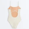Maillot de bain à col rond en crochet texturé bulles Maillot de bain à col rond en crochet texturé bulles
