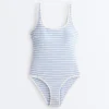 Maillot de bain à rayures texturées et encolure ronde Maillot de bain à rayures texturées et encolure ronde