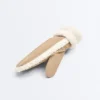Moufles en cuir avec imitation de peaux lainées Moufles en cuir avec imitation de peaux lainées