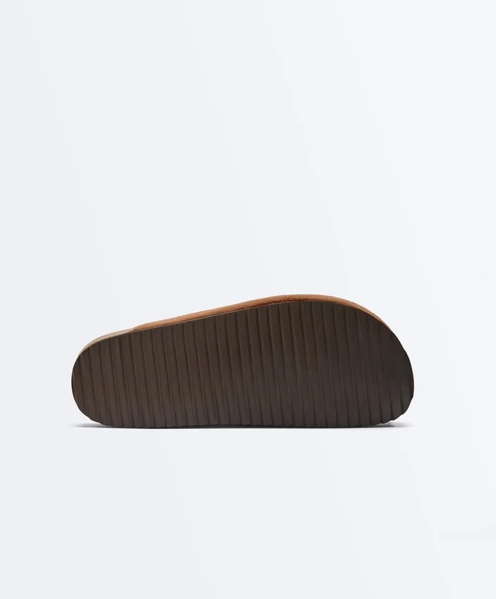 Mules en cuir refendu Mules en cuir refendu