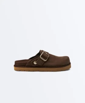 Mules en cuir refendu à boucle