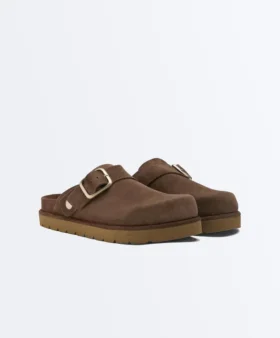 Mules en cuir refendu à boucle