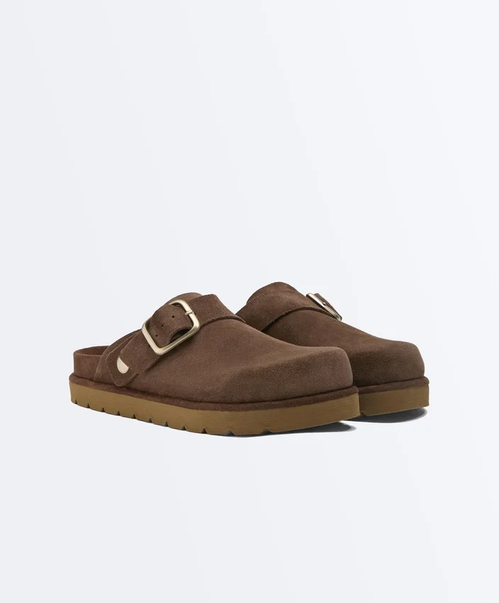 Mules en cuir refendu à boucle Mules en cuir refendu à boucle