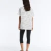 Oversize T-shirt à manches courtes en coton mélangé avec rayures contrastées Oversize T-shirt à manches courtes en coton mélangé avec rayures contrastées
