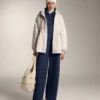 Pantalon cocon avec plis latéraux et modal brossé Pantalon cocon avec plis latéraux et modal brossé